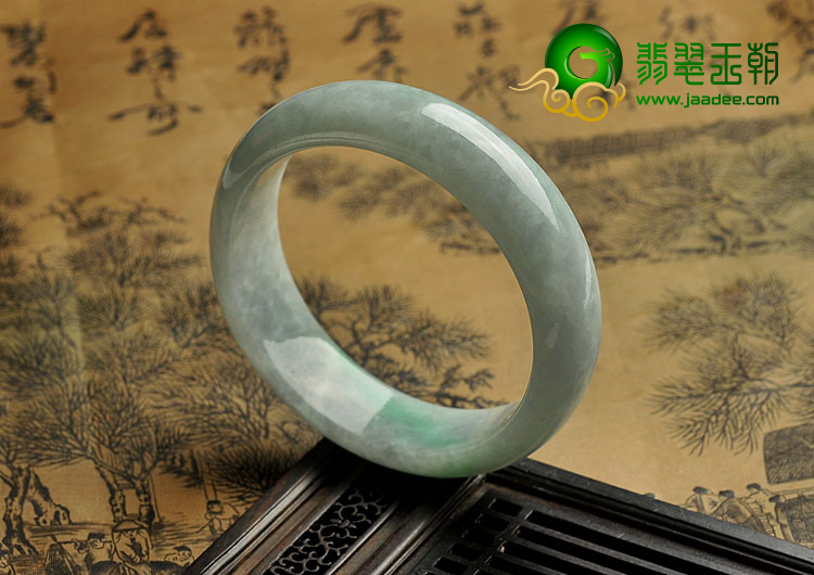 糯冰种飘翠缅甸翡翠A货手镯（59.2mm）