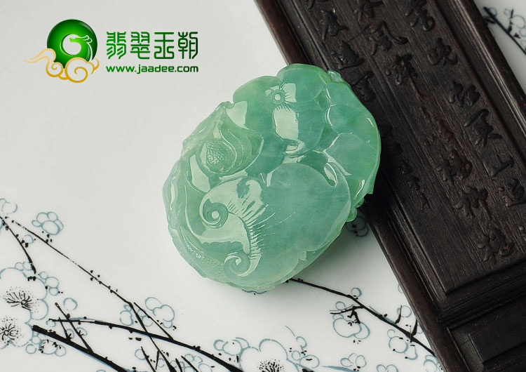 糯冰种晴水缅甸翡翠A货花开富贵挂件