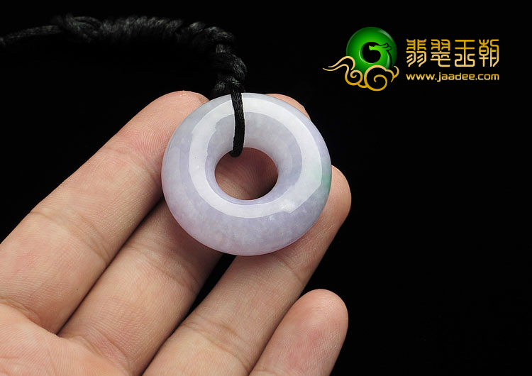 糯冰种淡春带彩缅甸翡翠A货平安环挂件
