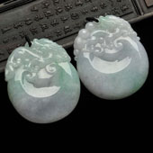 糯冰种春带彩缅甸翡翠A货圆龙牌挂件（单价）