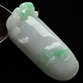 糯冰种春带彩缅甸翡翠A货福瓜挂件