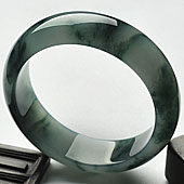 糯冰种飘花缅甸翡翠A货手镯（58.1mm）