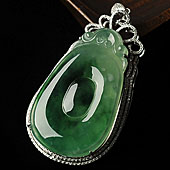 冰种飘花缅甸翡翠A货镶白金福在眼前胸坠（真钻）