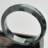 糯冰种飘花缅甸翡翠A货手镯（57.3mm）