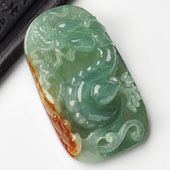 冰种晴水略带褐黄翡缅甸翡翠A货龙牌挂件