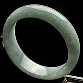 糯冰种飘翠缅甸翡翠A货手镯（59.2mm）