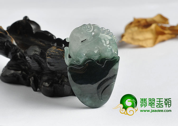 冰种蓝水缅甸翡翠A货貔貅挂件