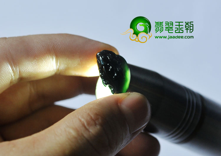 冰种墨翠缅甸翡翠A货貔貅戒面