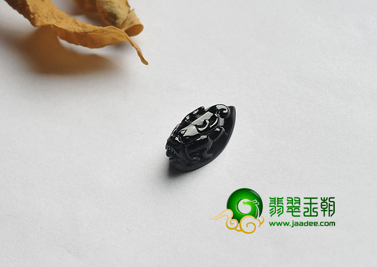 冰种墨翠缅甸翡翠A货貔貅戒面