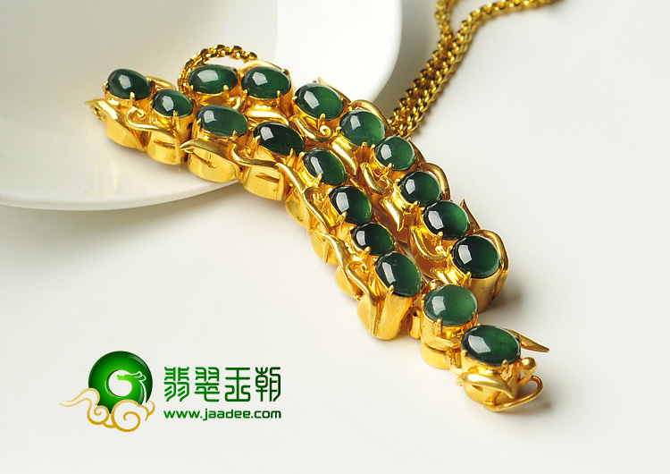 冰玻种蓝晴水缅甸翡翠A货项链面
