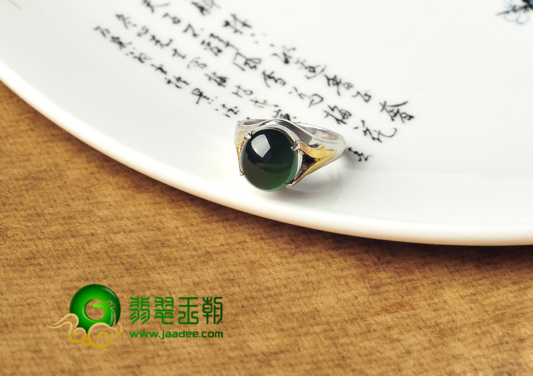 冰种菠菜绿缅甸翡翠A货戒面