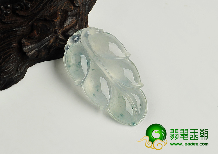 冰种飘花缅甸翡翠A货叶子挂件
