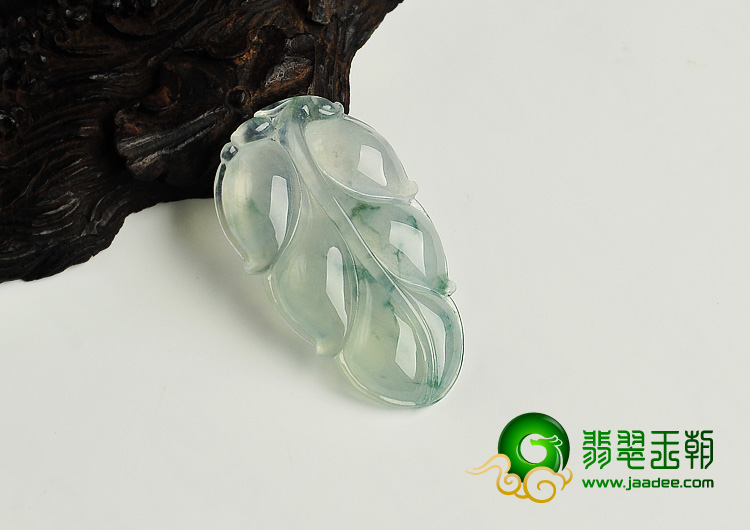 冰种飘花缅甸翡翠A货叶子挂件