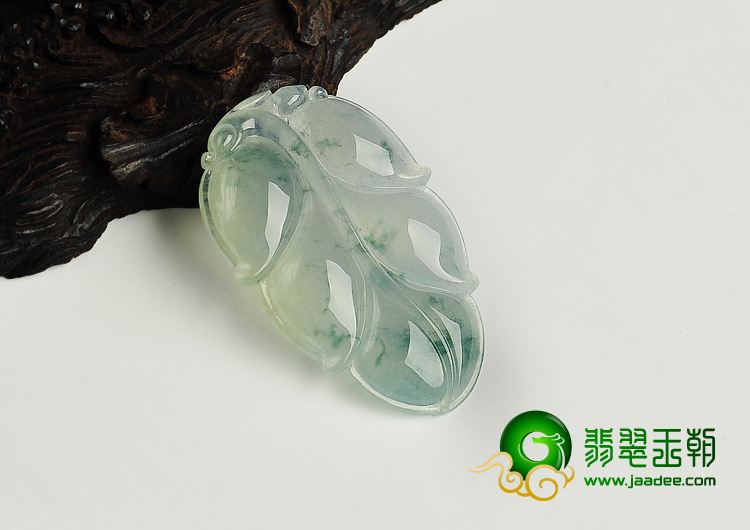 冰种飘花缅甸翡翠A货叶子挂件