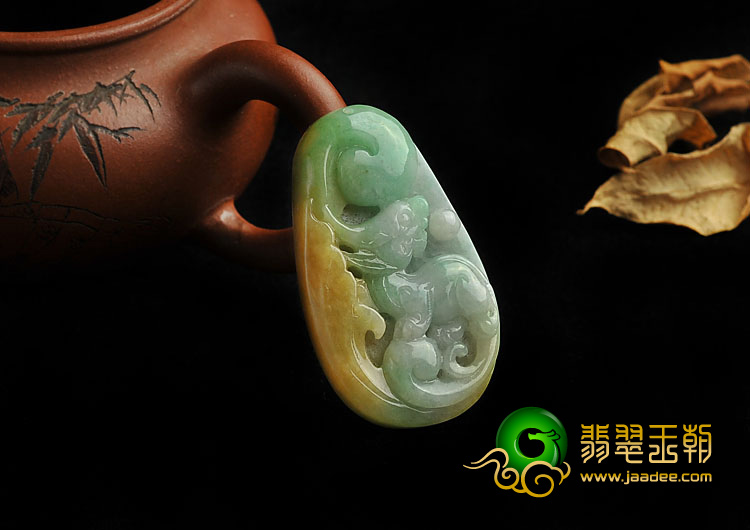 糯冰种黄加绿缅甸翡翠A货貔貅挂件