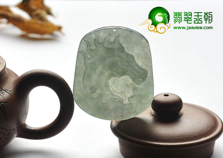 冰种晴水缅甸翡翠A货马牌挂件