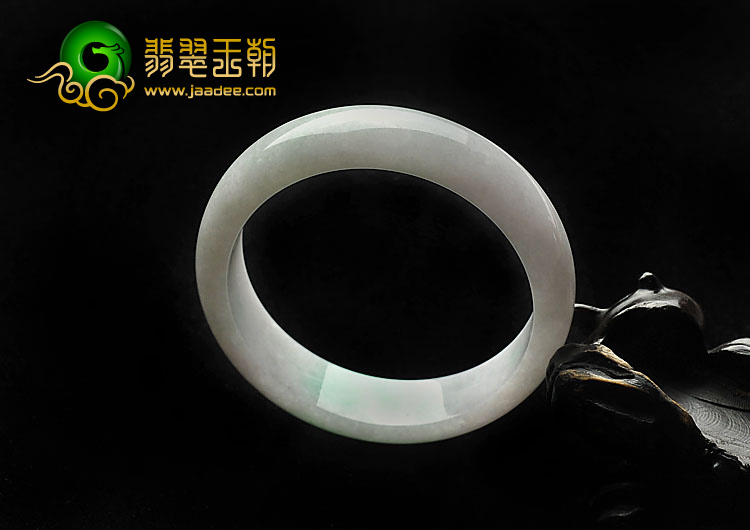 糯冰种飘翠缅甸翡翠A货手镯（53.5mm）