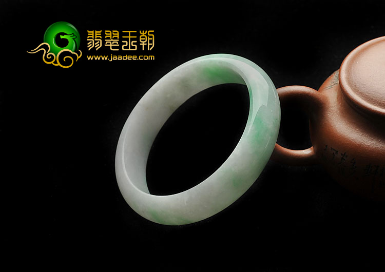 糯冰种飘翠缅甸翡翠A货手镯（58.2mm）