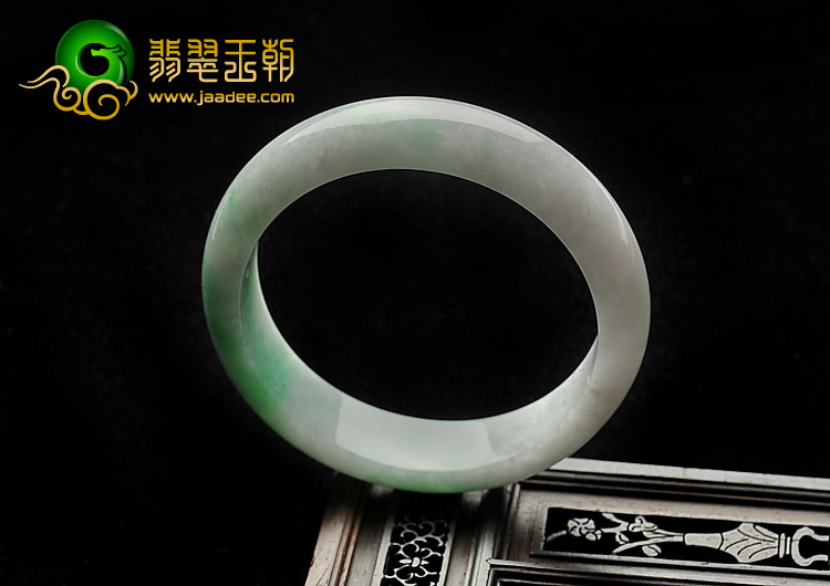 糯冰种飘翠缅甸翡翠A货手镯（58.2mm）