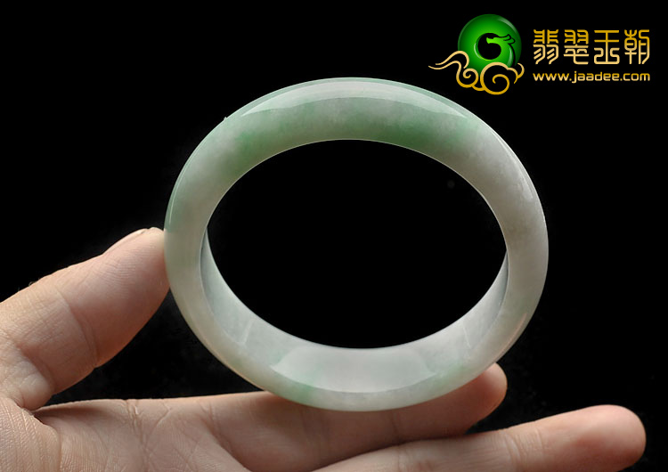 糯冰种飘翠缅甸翡翠A货手镯（58.2mm）