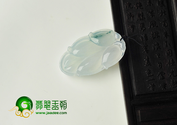 (超值推荐)冰种飘花缅甸翡翠A货叶子挂件