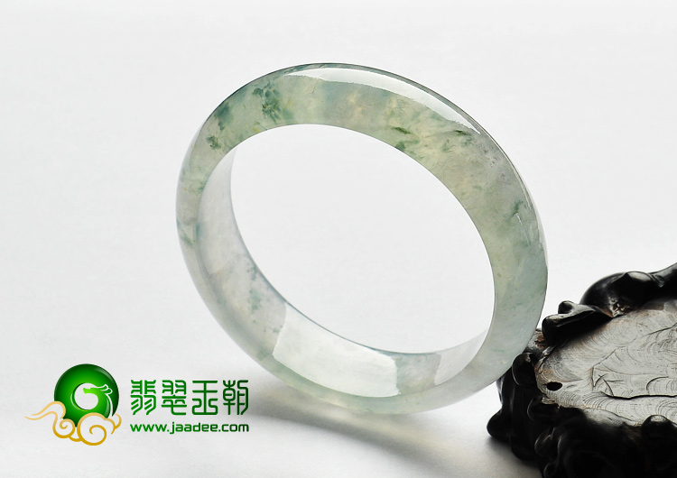 冰种飘花缅甸翡翠A货手镯（57.7mm）
