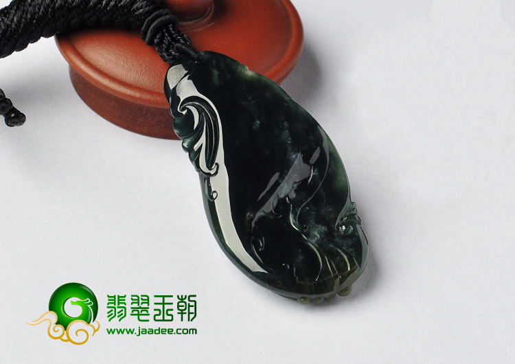 冰种油青缅甸翡翠A货龙行如意挂件