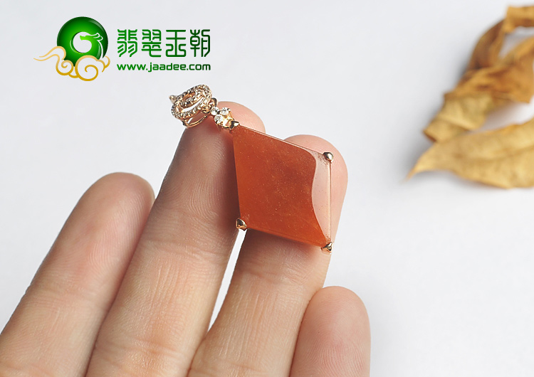 糯冰种红黄翡缅甸翡翠A货镶玫瑰金胸坠（真钻）