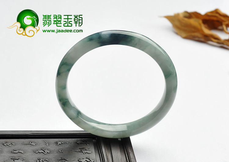 糯冰种飘花缅甸翡翠A货手镯（57.5mm）