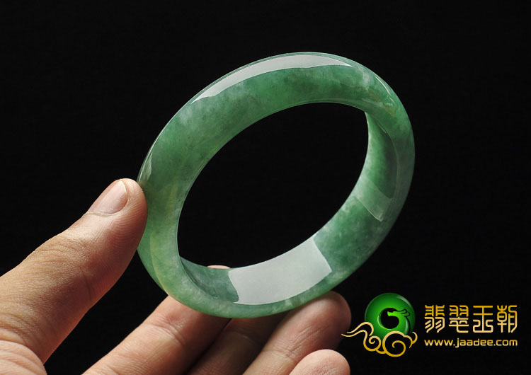糯冰种豆绿满绿缅甸翡翠A货手镯（57.1mm）