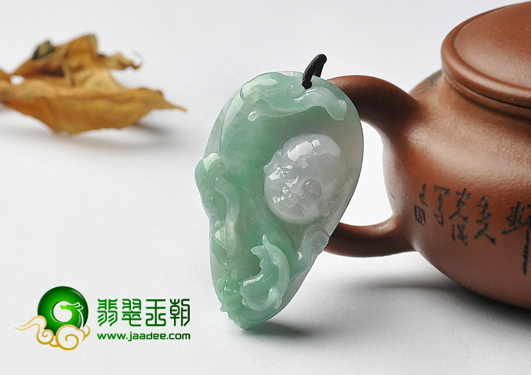 糯冰种绿晴水缅甸翡翠A货望子成龙挂件