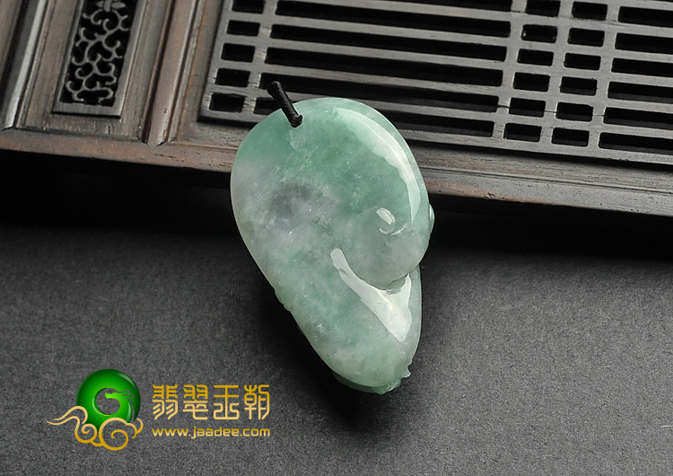 糯冰种绿晴水缅甸翡翠A货望子成龙挂件