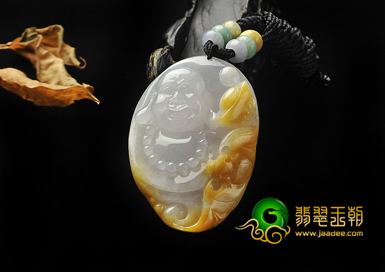 糯冰种黄翡缅甸翡翠A货纳福挂件
