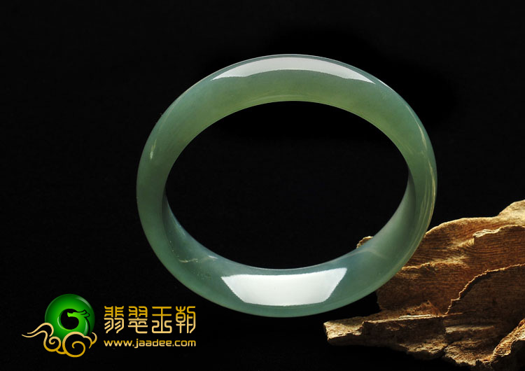 冰种晴水缅甸翡翠A货手镯（58.5mm）