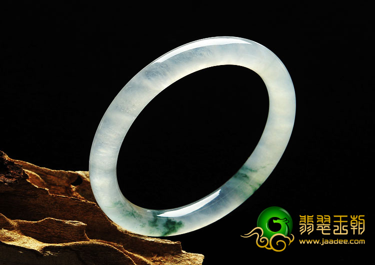 冰玻种飘花缅甸翡翠A货手镯（62.2mm）