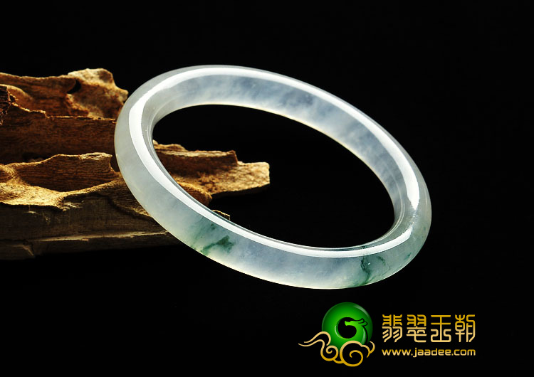 冰玻种飘花缅甸翡翠A货手镯（62.2mm）