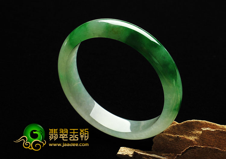冰种阳绿略带黄翡缅甸翡翠A货手镯（56.6mm）