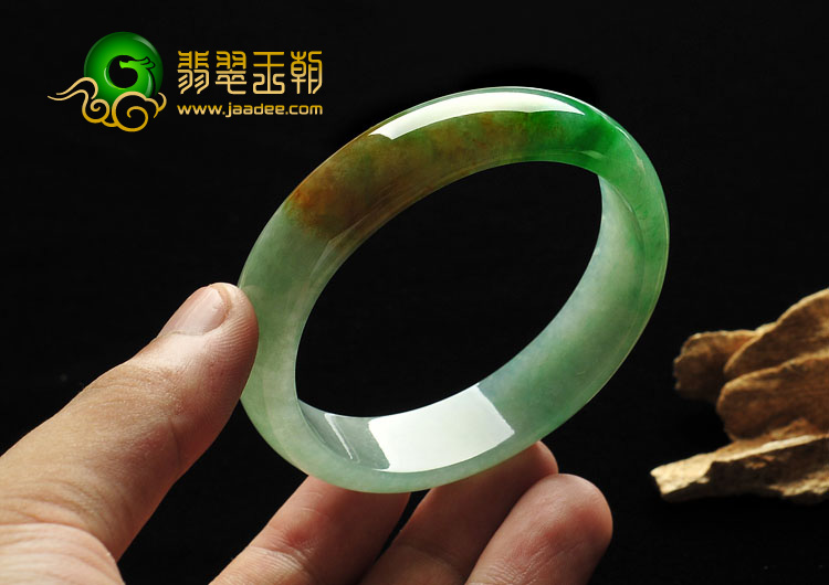 冰种黄加绿缅甸翡翠A货贵妃镯（56.8mm-51.1mm）