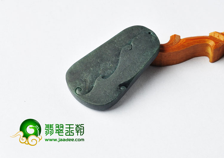 糯冰种墨翠缅甸翡翠A货一路连科挂件