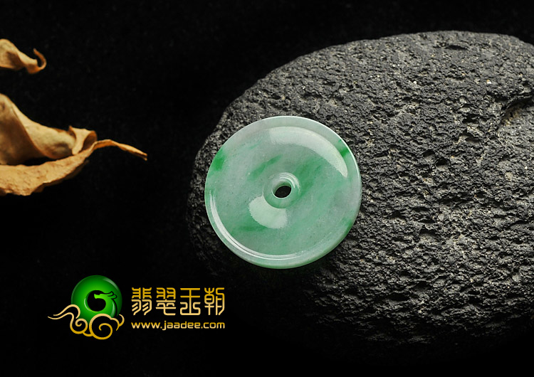 糯冰种飘翠缅甸翡翠A货平安扣挂件