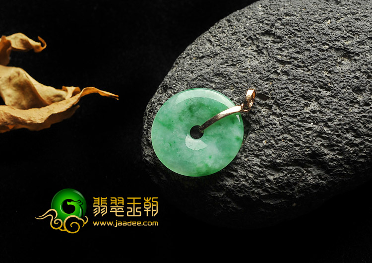 冰种飘翠缅甸翡翠A货平安扣挂件