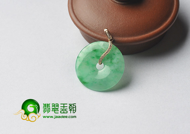 冰种飘翠缅甸翡翠A货平安扣挂件