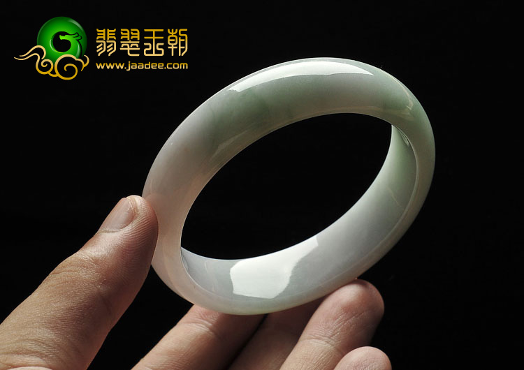 糯冰种绿晴水缅甸翡翠A货手镯（59.8mm）