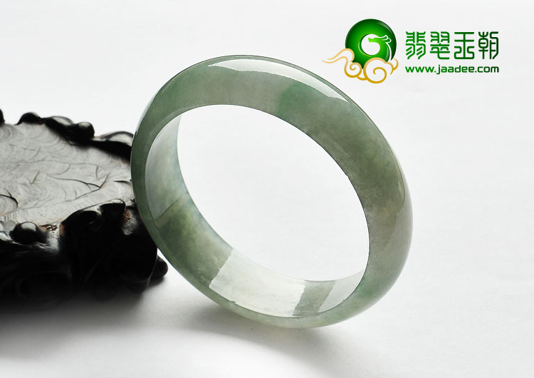 糯冰种晴水缅甸翡翠A货手镯（56.8mm）