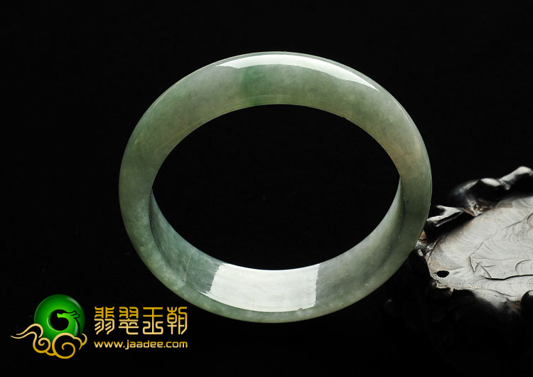 糯冰种晴水缅甸翡翠A货手镯（56.8mm）