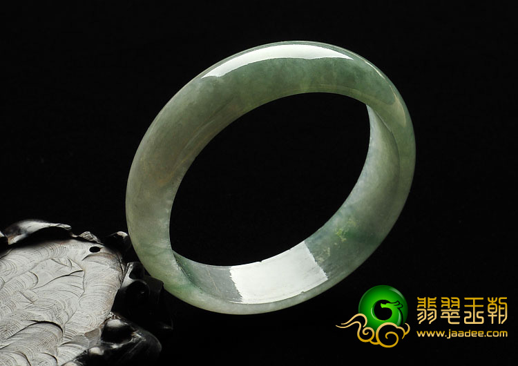 糯冰种晴水缅甸翡翠A货手镯（56.8mm）
