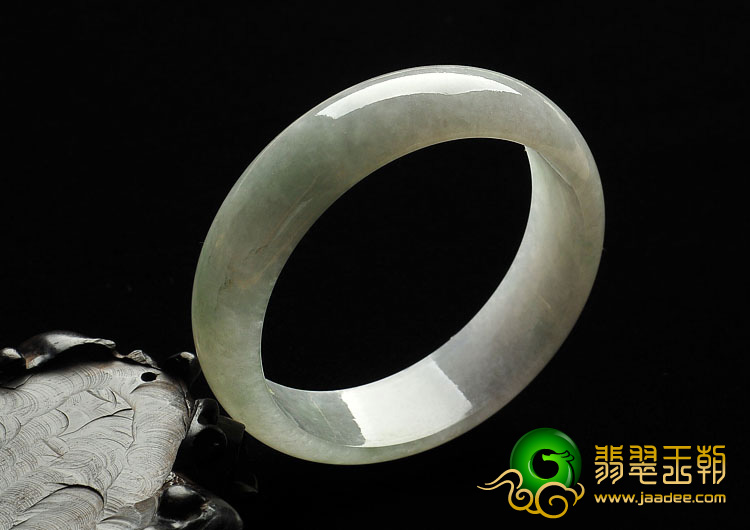 糯冰种晴水缅甸翡翠A货手镯（58.4mm）