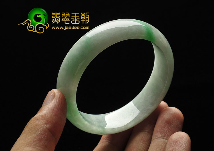 糯冰种飘翠缅甸翡翠A货手镯（56.7mm）