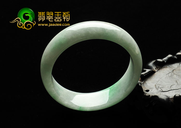糯冰种飘翠缅甸翡翠A货手镯（56.5mm）
