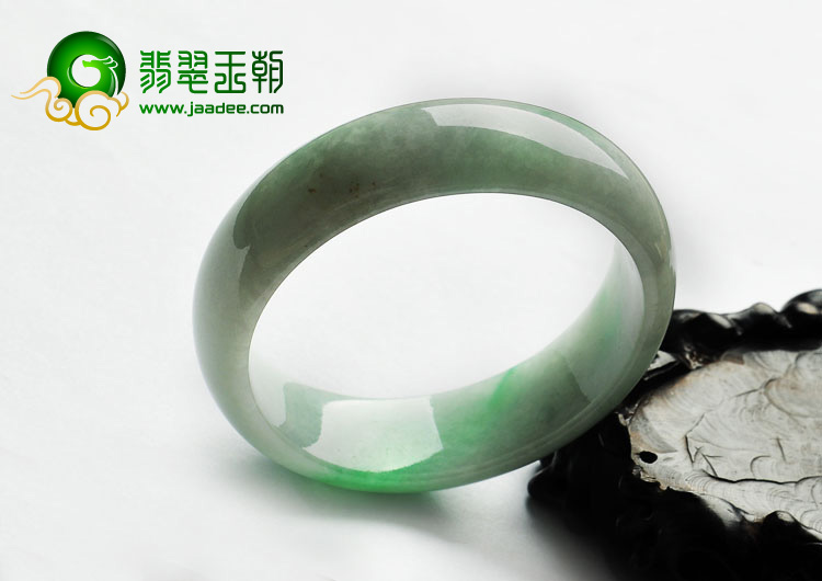 糯冰种飘翠缅甸翡翠A货手镯（56.5mm）